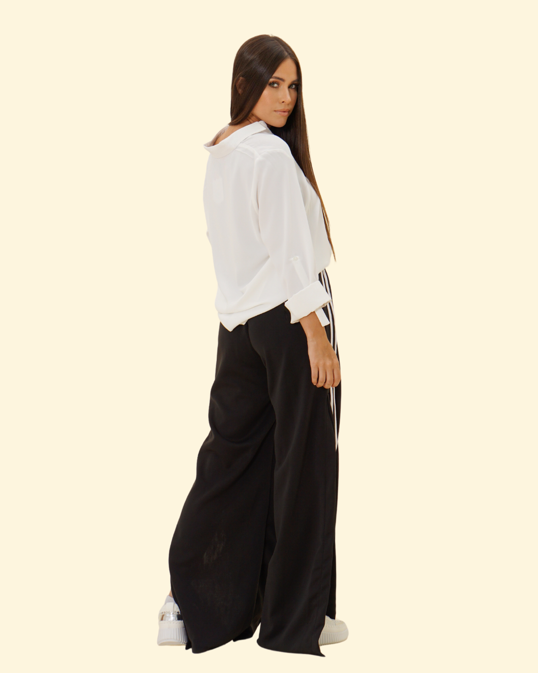 SIDE SLIT TRACK PANTS